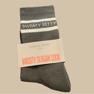 Sweaty Betty GrayUmbra Green Casual Crew Socks with Sporty Stripes. NEW
